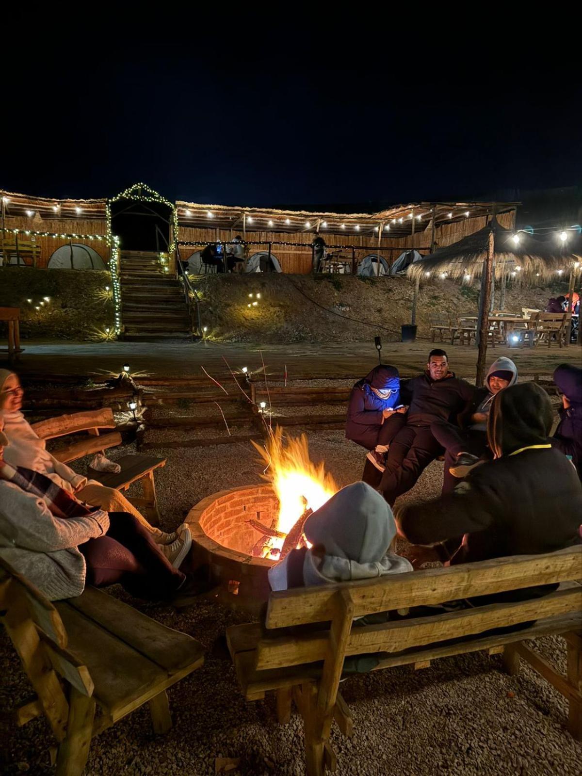Ghar El Melh Outdoors Hotel Ra's al Jabal Екстериор снимка