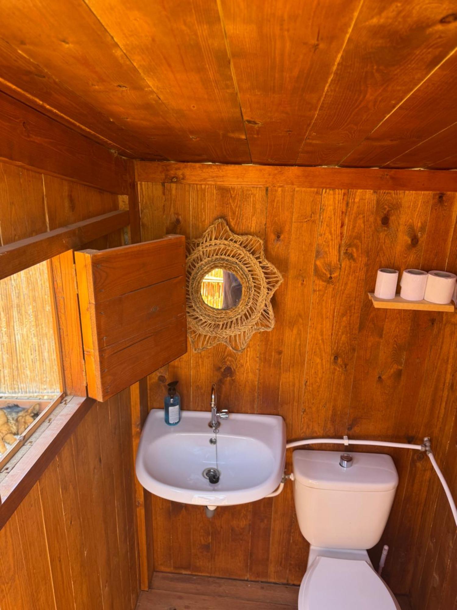 Ghar El Melh Outdoors Hotel Ra's al Jabal Екстериор снимка
