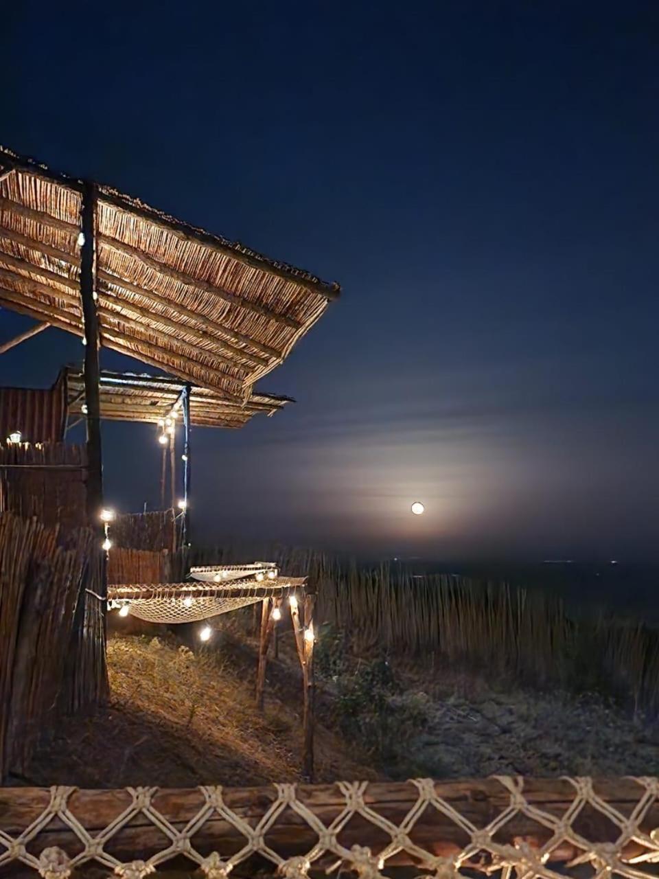 Ghar El Melh Outdoors Hotel Ra's al Jabal Екстериор снимка