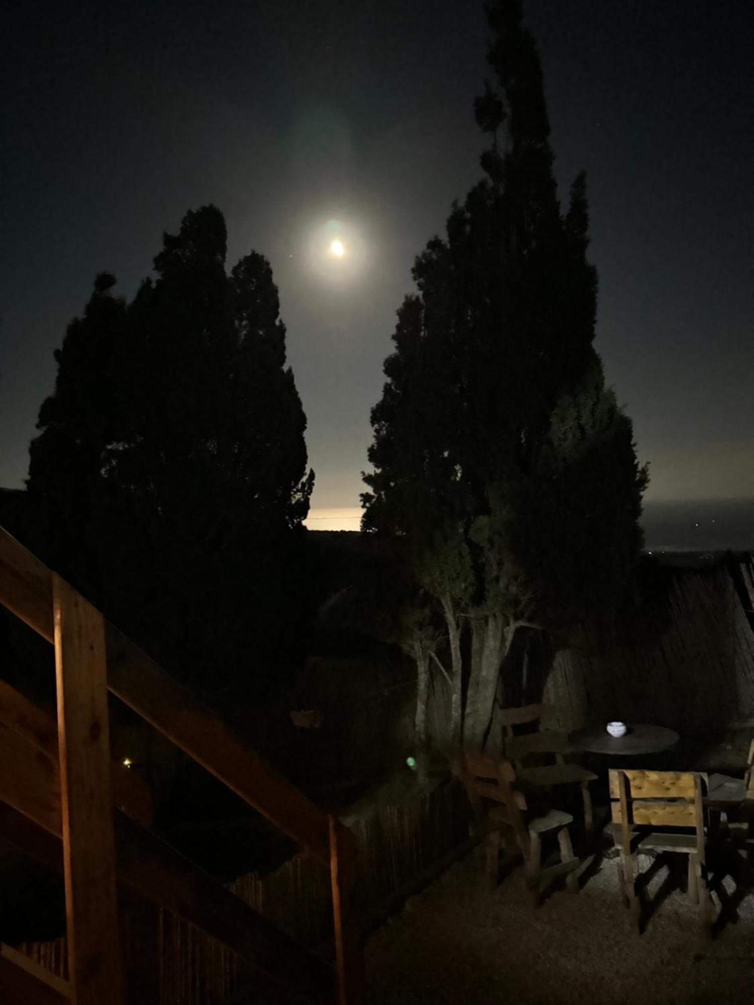 Ghar El Melh Outdoors Hotel Ra's al Jabal Екстериор снимка
