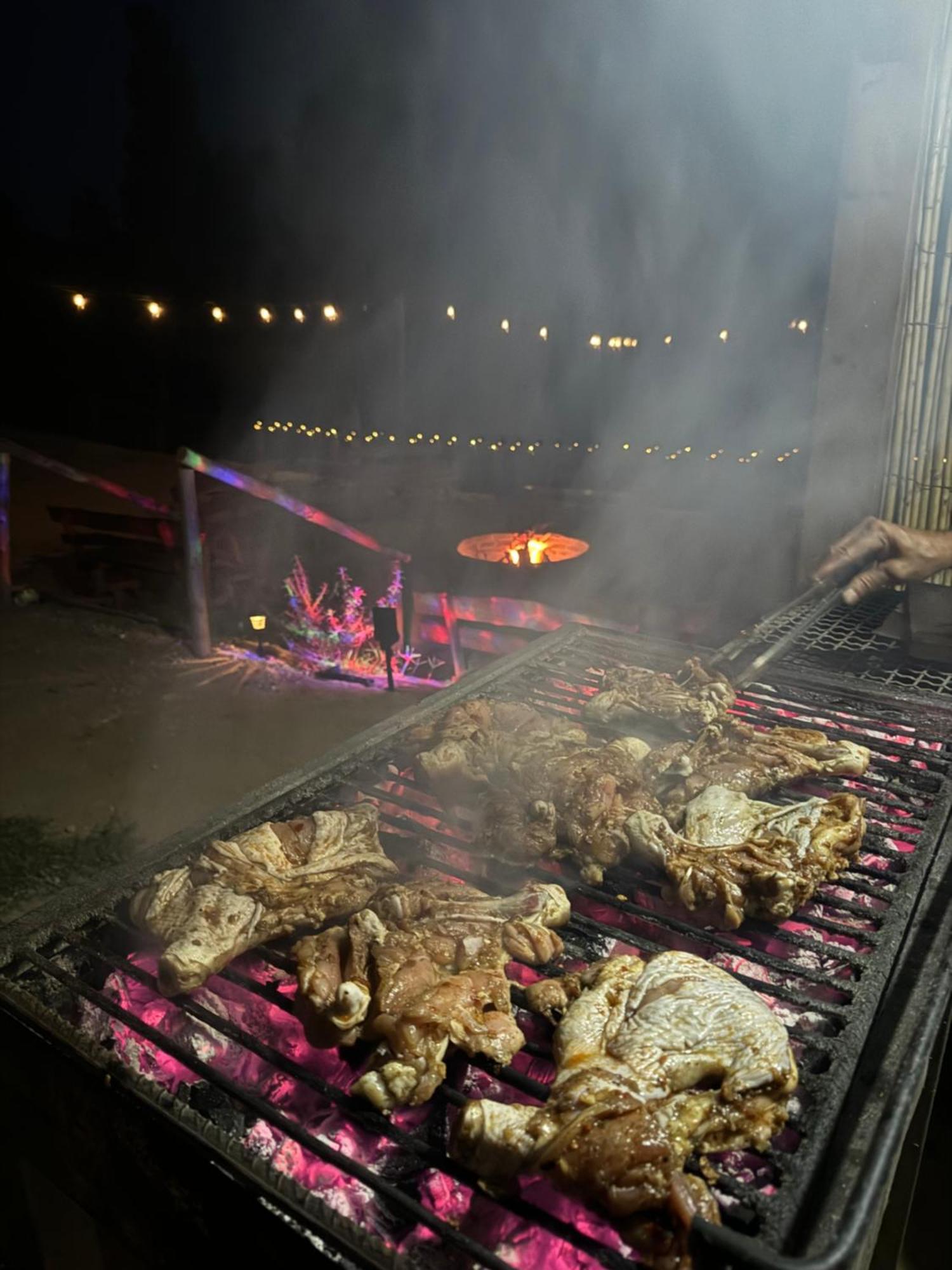Ghar El Melh Outdoors Hotel Ra's al Jabal Екстериор снимка